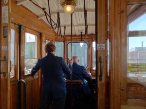 tramlijn-tram-driver